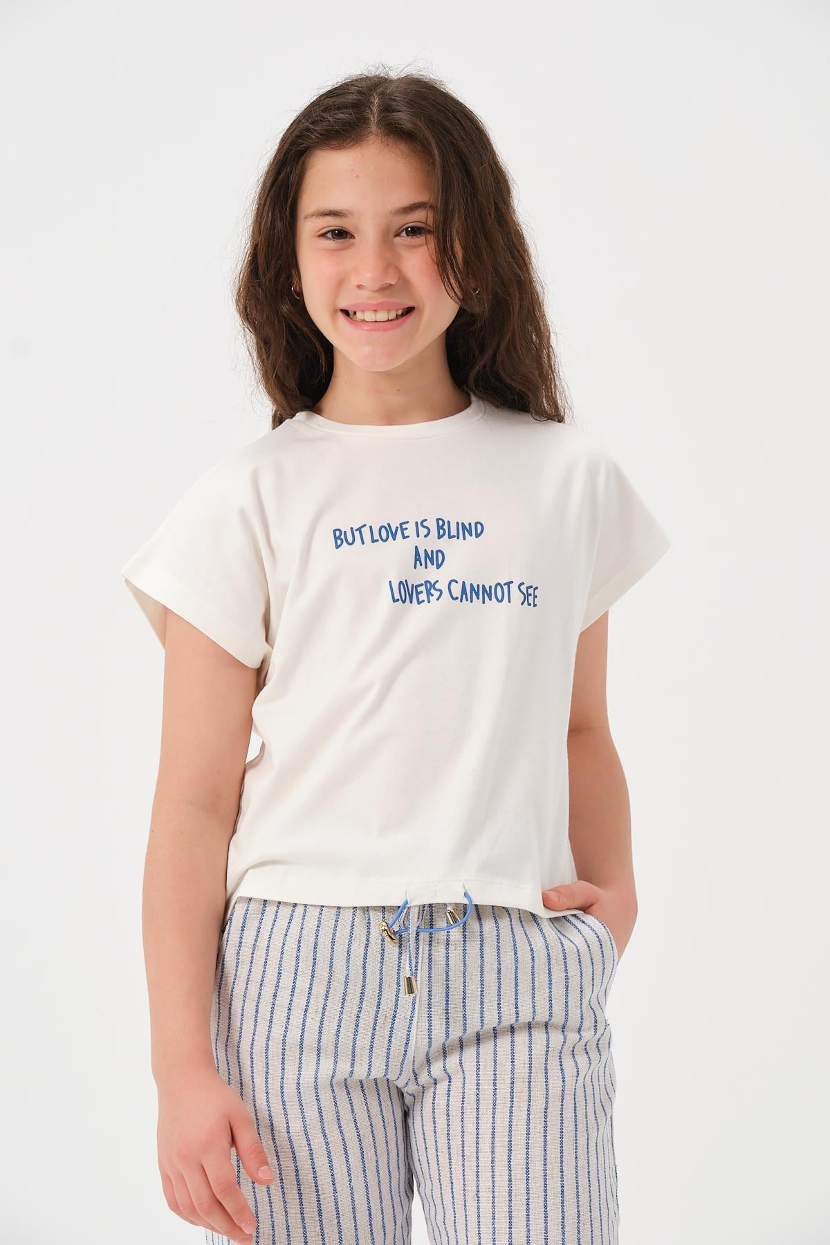 Zeyland Girl Text Printed T-Shirt