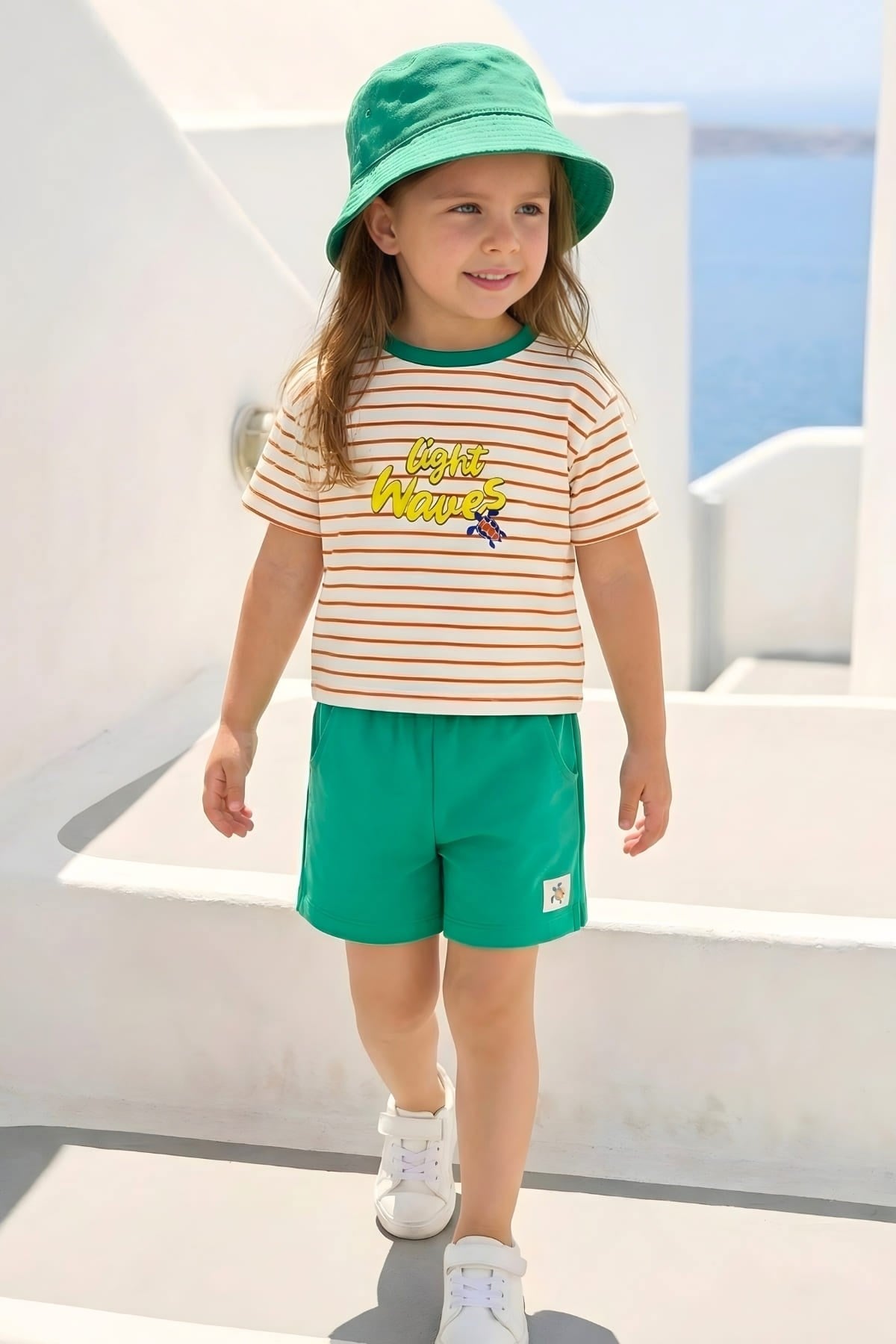 Zeyland Girl Striped T-Shirt and Shorts Set - Green