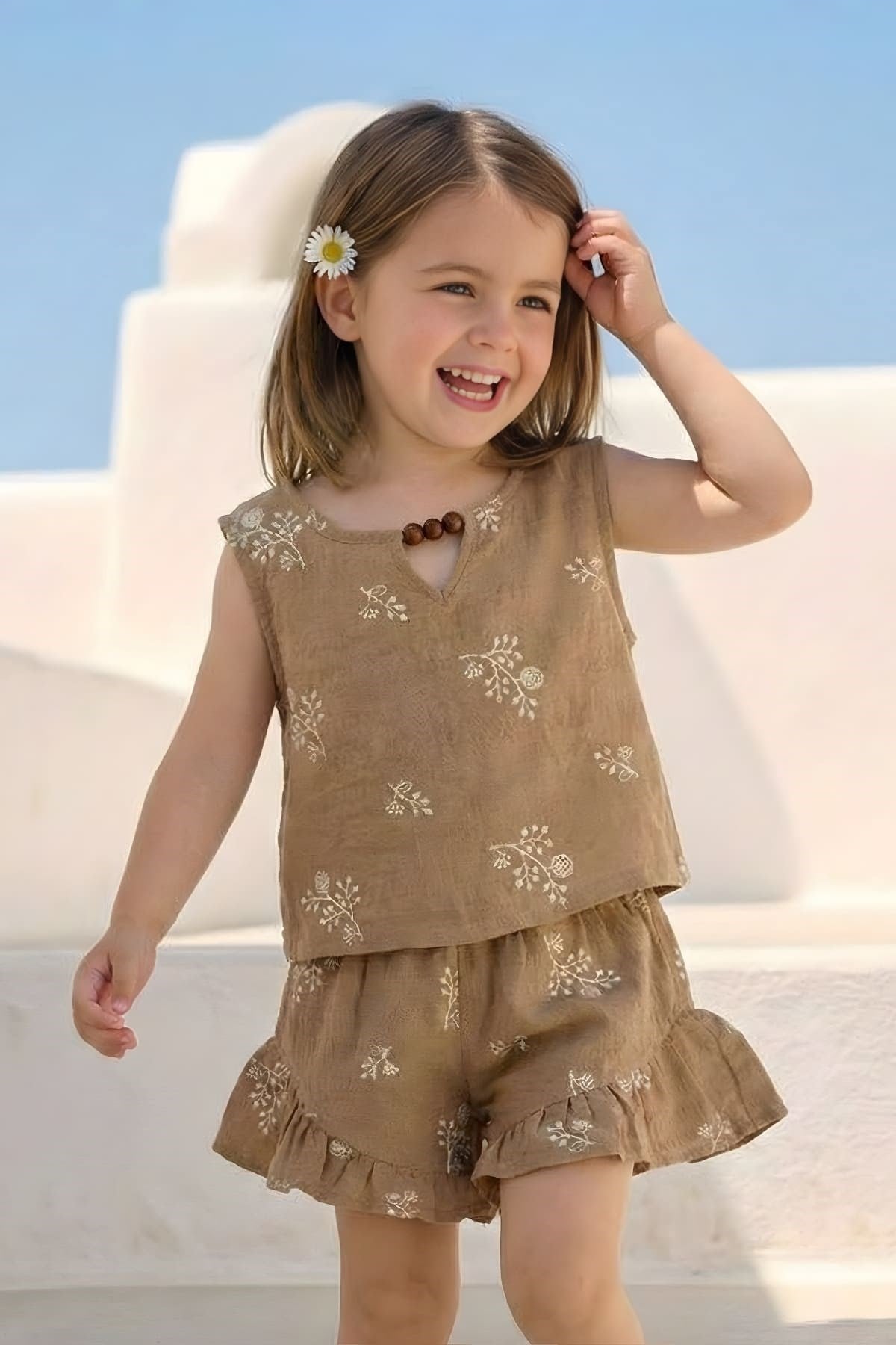 Zeyland Girl Blouse and Shorts Set - Beige